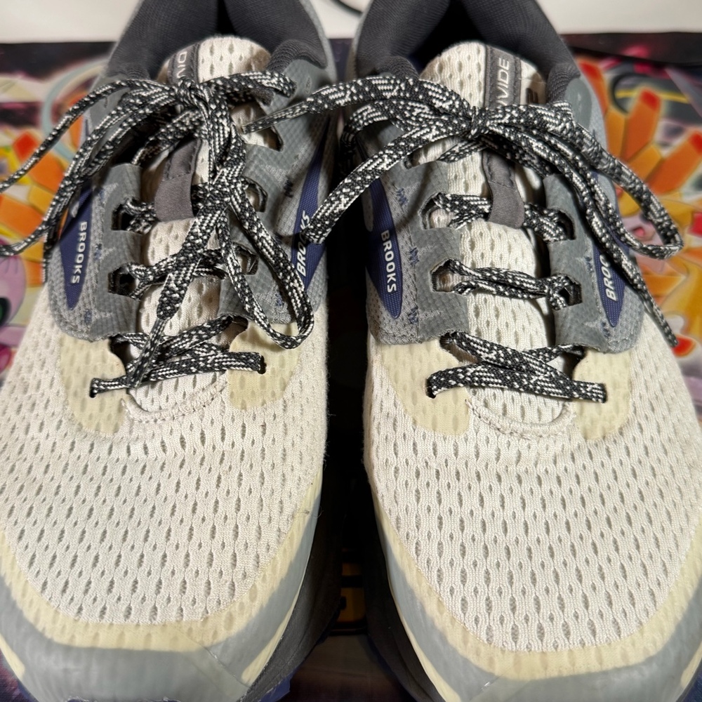 Brooks Divide 2 Trail Running Shoes Men’s 9.5 Gray Blue Cushion Hiking